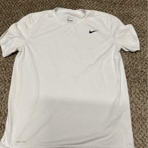 Men’s Nike short sleeve dri fit